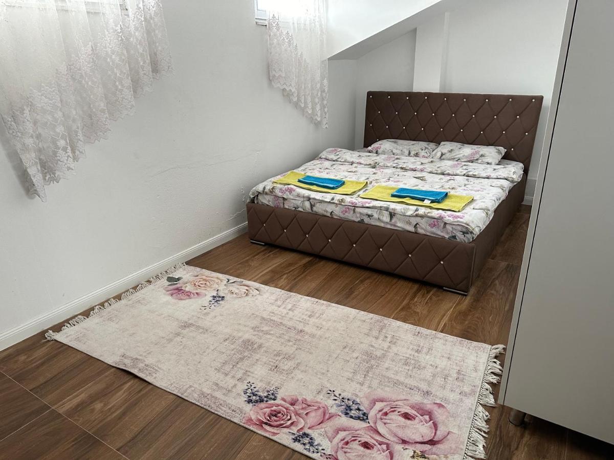 Sa Apartment Gjilan Extérieur photo